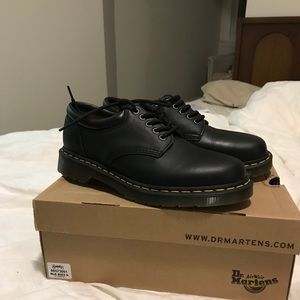 doc martins 8053